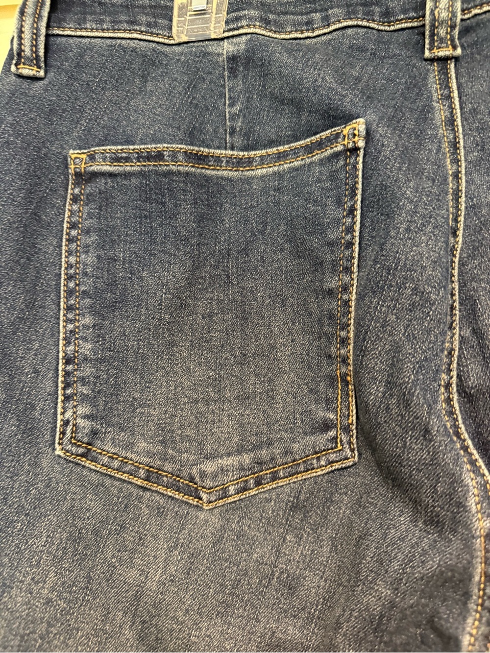 Kut from the Kloth Reese Staight Leg Jeans , size 18W - Picture 7 of 11